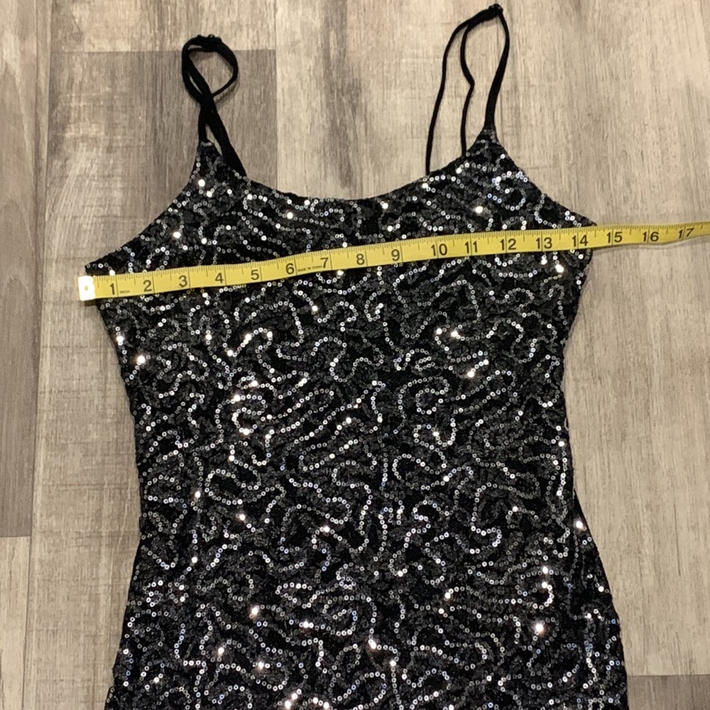 Vanity Small black and silver bling tank top - Picture 4 of 8